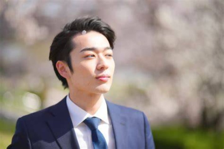 おでこ広い芸能人メンズ特集 - かっこいい男性有名人と似合う髪型まとめ
